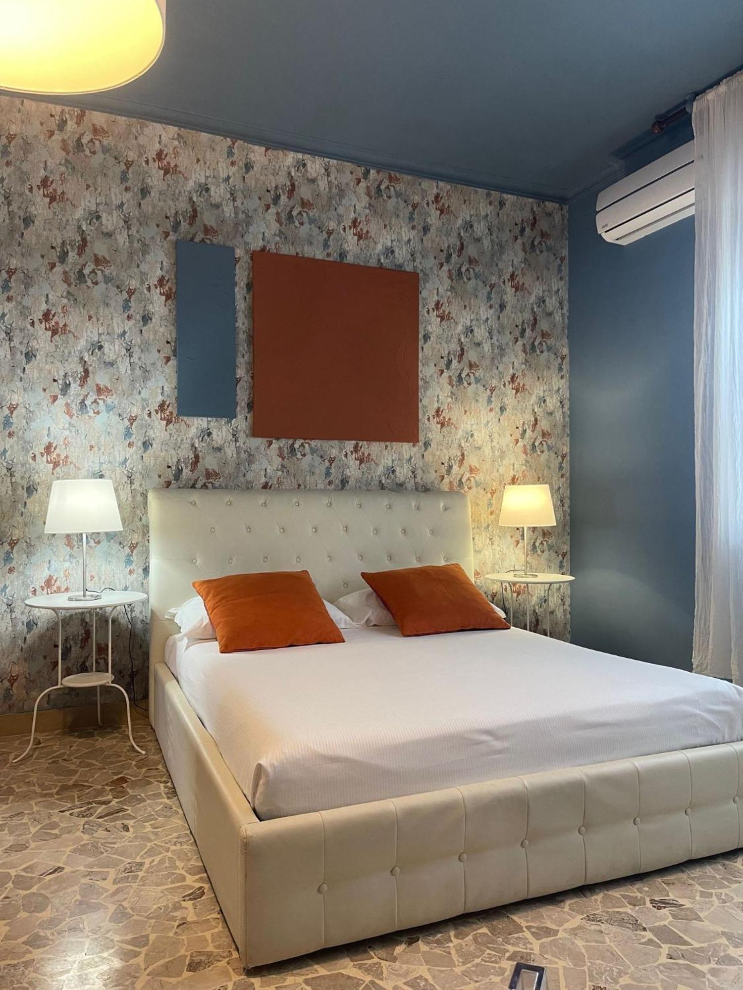 Central Suite Bed&Breakfast Bologna Buitenkant foto